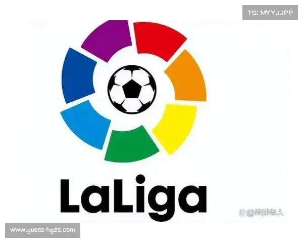 西甲实验室测试智能足球，内置传感器追踪运动轨迹